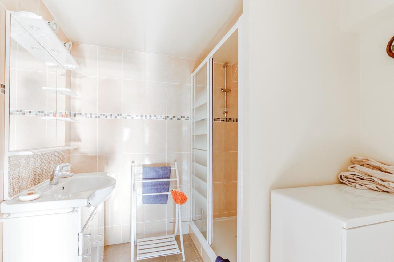 Ferienwohnung Beau T3 Au Mont Des Oiseaux Hyères Exterior foto